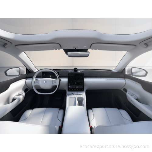 New energy vehicles nio et7 2023 4wd pure electric 675KM range 4-door 5-seater hatchback electric vehicle ev car